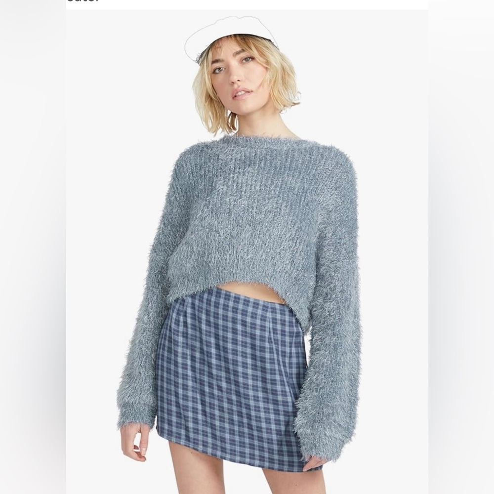 Volcom Yassified Cropped Crew Neck Furry Knit Sweater XL